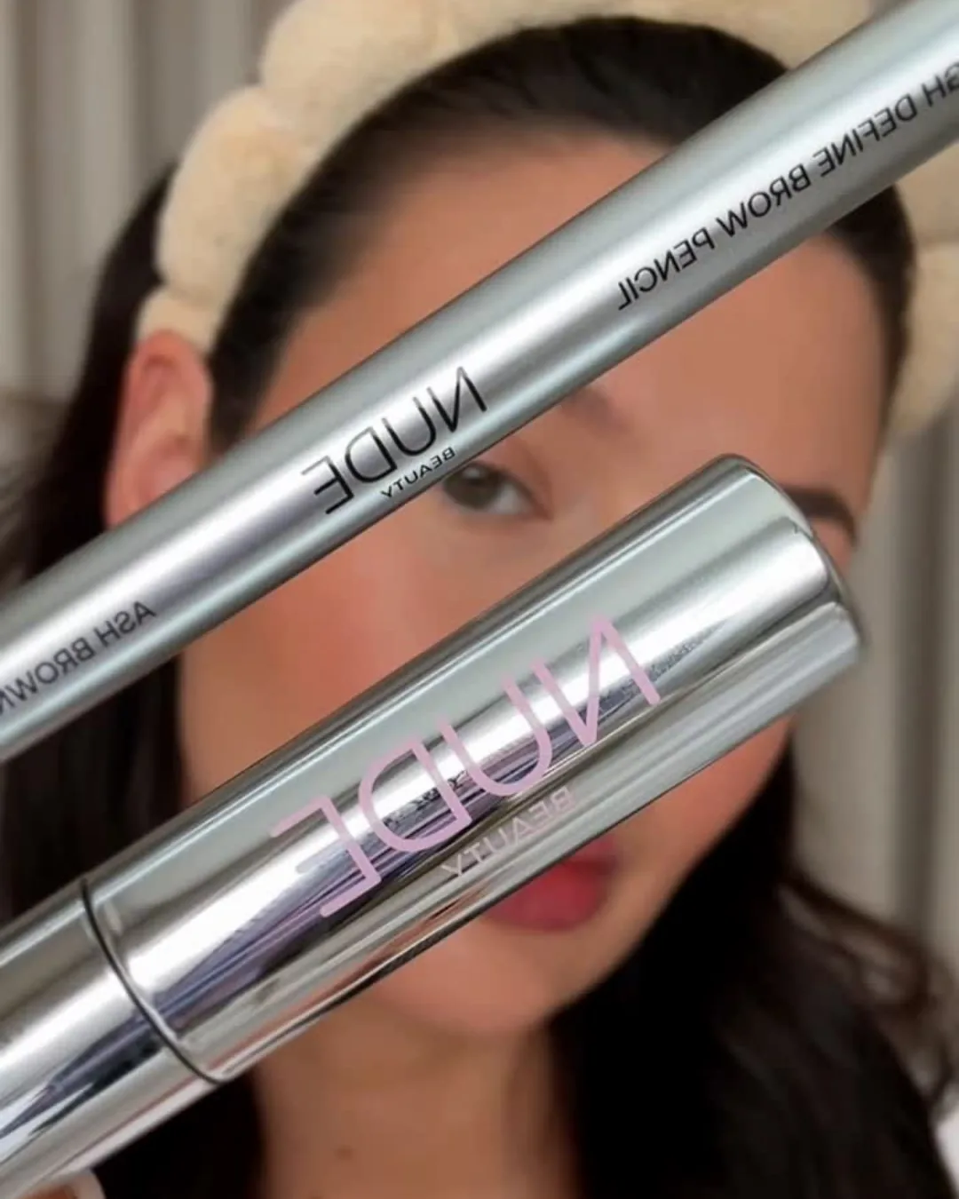 Nude Beauty Shaping Brow Gel