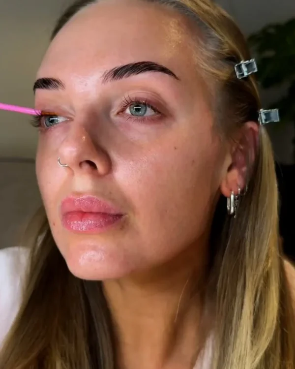 Nude Beauty Heavenly Eyelash Serum