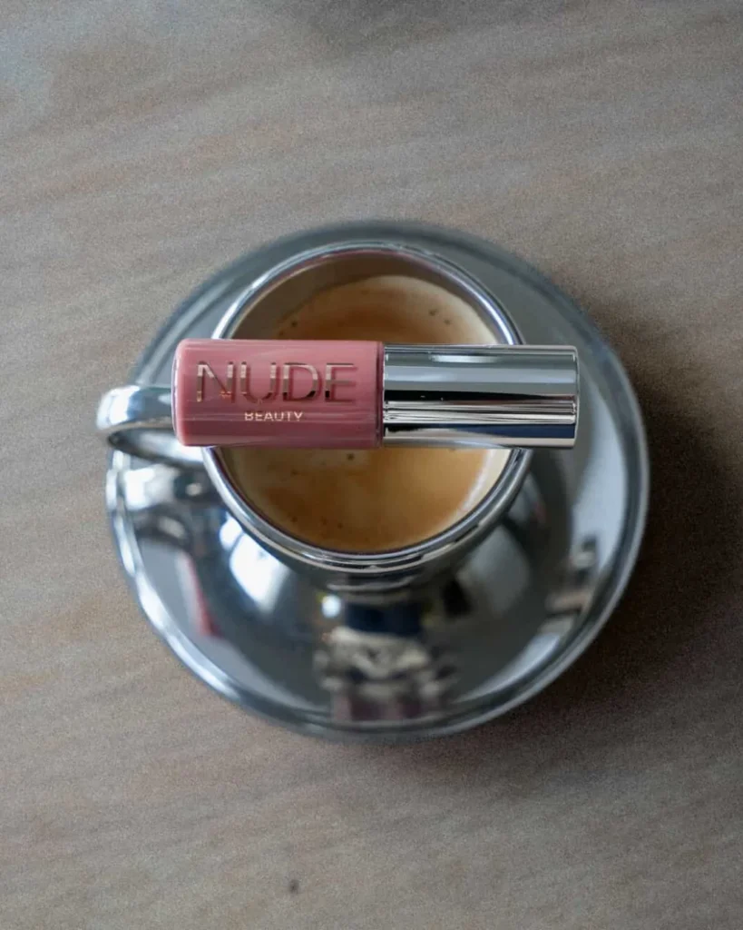 Nude Beauty High Shine Lip Gloss 35 Diva